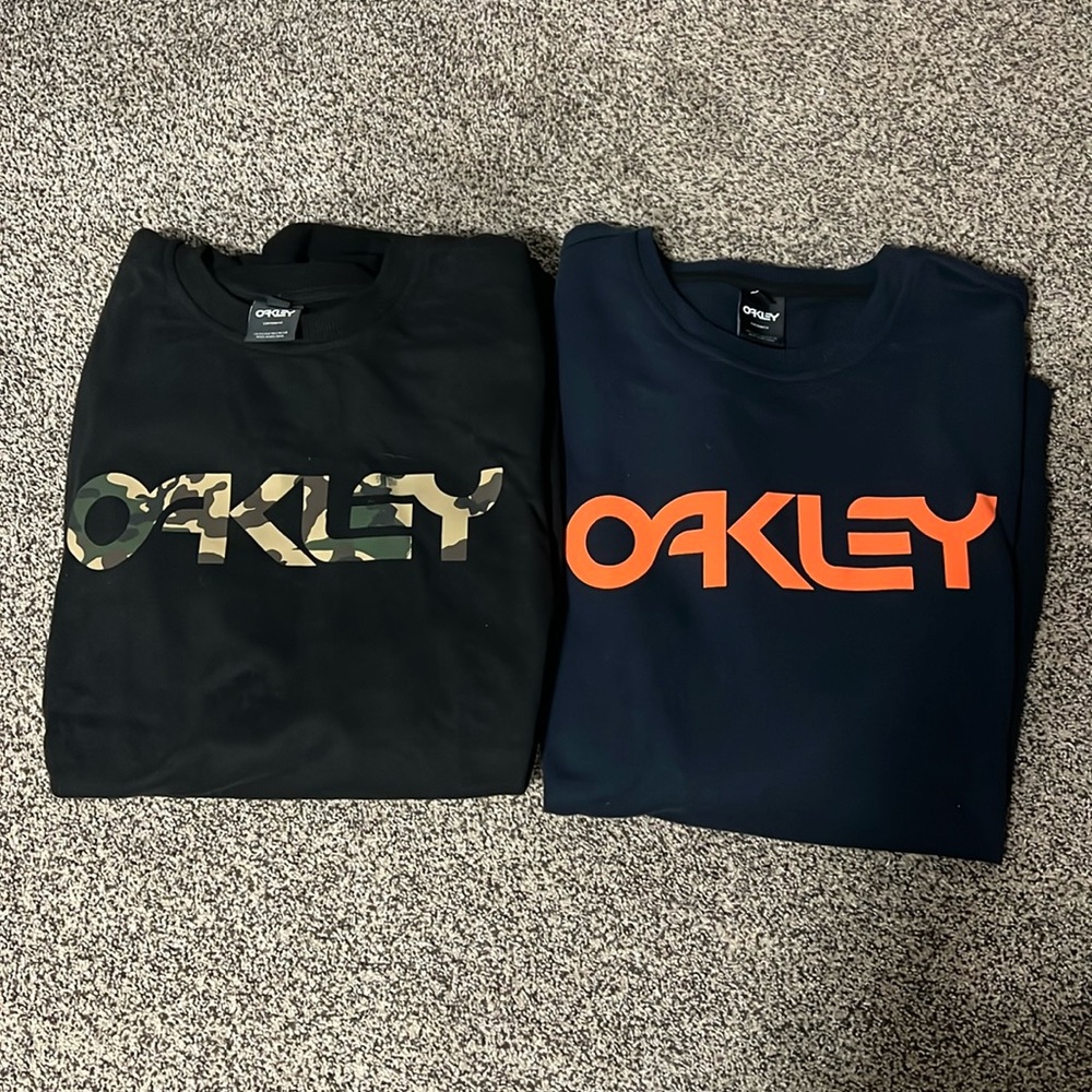 Oakley Men’s Crewneck